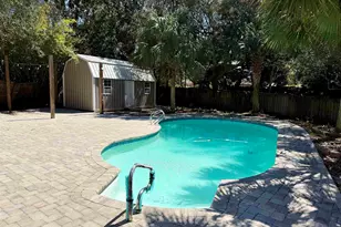 1556 Oak Shore Dr, Gulf Breeze, FL 32563 - Photo 3