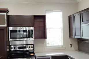 1010 N Hayne St, Pensacola, FL 32501 - Photo 5