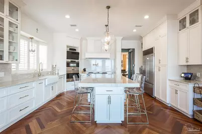 525 Deer Point Dr, Gulf Breeze, FL 32561 - Photo 9