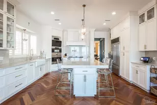 525 Deer Point Dr, Gulf Breeze, FL 32561 - Photo 9