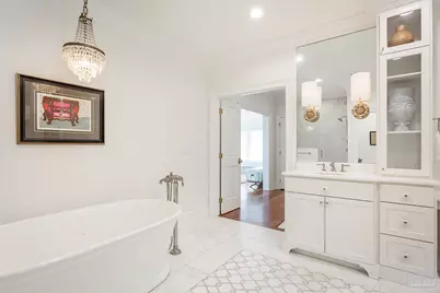 525 Deer Point Dr, Gulf Breeze, FL 32561 - Photo 25