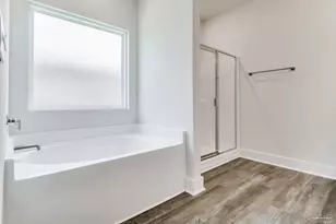 2124 Chirping Cricket Ct, Gulf Breeze, FL 32563 - Photo 19