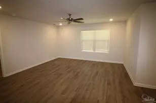 1021 Lovebird Ct, Pensacola, FL 32534 - Photo 7