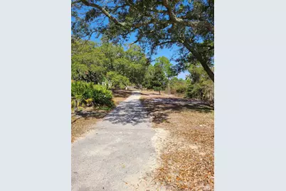 415 Gibbs Rd, Pensacola, FL 32507 - Photo 31