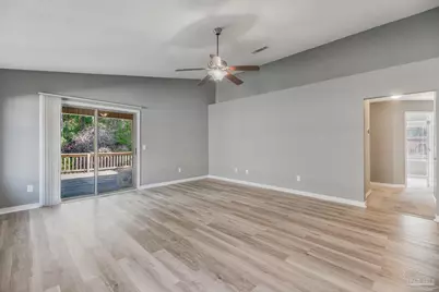 648 Mozingo Ln, Pensacola, FL 32514 - Photo 13