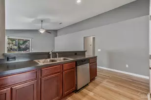 648 Mozingo Ln, Pensacola, FL 32514 - Photo 11