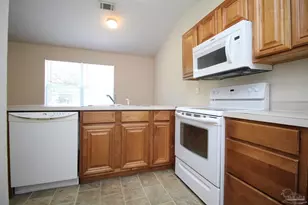 6954 Woodley Dr, Pensacola, FL 32503 - Photo 9