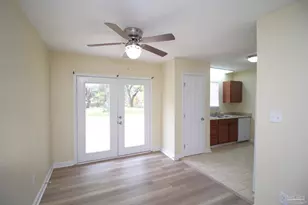 7177 Schwab Dr, Pensacola, FL 32504 - Photo 5