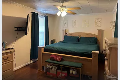 13 Marine Dr, Pensacola, FL 32507 - Photo 11