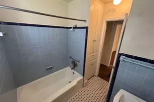 13 Marine Dr, Pensacola, FL 32507 - Photo 9