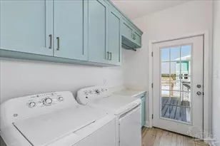 7530 Gulf Blvd, Navarre Beach, FL 32566 - Photo 35