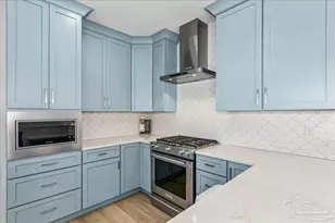 7530 Gulf Blvd, Navarre Beach, FL 32566 - Photo 13