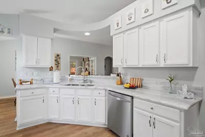 10736 Crosscut Dr, Pensacola, FL 32506 - Photo 7