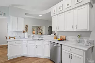 10736 Crosscut Dr, Pensacola, FL 32506 - Photo 7