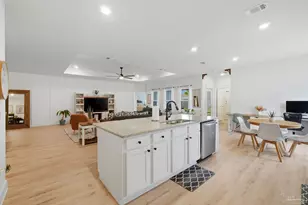 6290 Jenks Dr, Gulf Breeze, FL 32563 - Photo 15