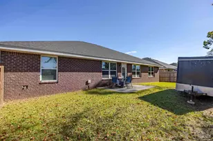 3527 Bonfire Ln, Pensacola, FL 32526 - Photo 35