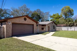 323 N 57th Ave, Pensacola, FL 32506 - Photo 3