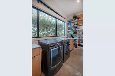 146 Highpoint Dr, Gulf Breeze, FL 32561 - Photo 21