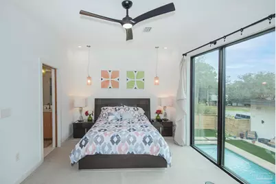 146 Highpoint Dr, Gulf Breeze, FL 32561 - Photo 39