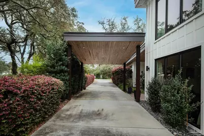 146 Highpoint Dr, Gulf Breeze, FL 32561 - Photo 69