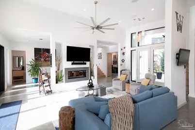 146 Highpoint Dr, Gulf Breeze, FL 32561 - Photo 7