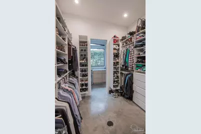 146 Highpoint Dr, Gulf Breeze, FL 32561 - Photo 33