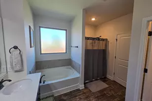 3451 Pelican Bay Cir, Gulf Breeze, FL 32563 - Photo 23