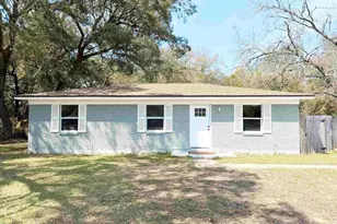 4920 La Ceiba Dr, Pensacola, FL 32526 - Photo 1