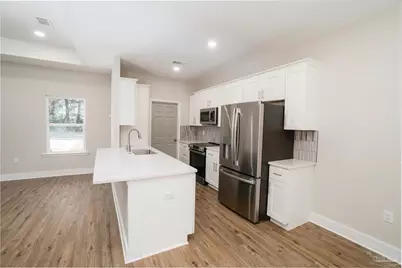 10 Tennessee Dr, Pensacola, FL 32505 - Photo 9