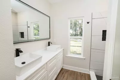 10 Tennessee Dr, Pensacola, FL 32505 - Photo 15