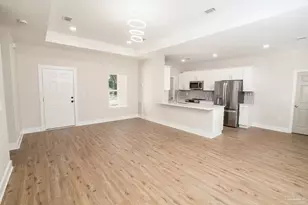 10 Tennessee Dr, Pensacola, FL 32505 - Photo 11