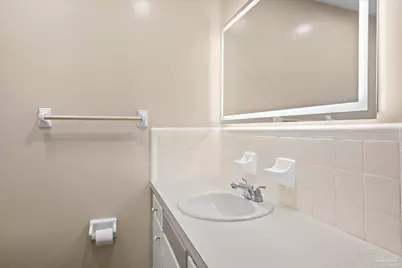 8229 Ridgefield Rd, Pensacola, FL 32514 - Photo 17