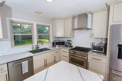 4170 Aiken Rd, Pensacola, FL 32504 - Photo 7