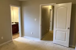 8770 Kennedy Dr, Pensacola, FL 32506 - Photo 31