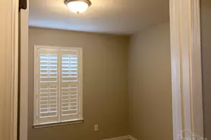 8770 Kennedy Dr, Pensacola, FL 32506 - Photo 25