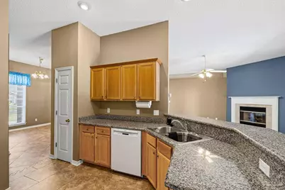 4879 Laurel Oak Dr, Pace, FL 32571 - Photo 15