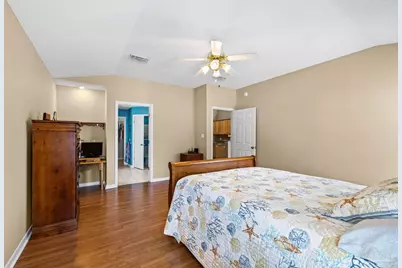 4879 Laurel Oak Dr, Pace, FL 32571 - Photo 17