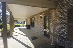 6412 W Fairfield Dr, Pensacola, FL 32506 - Photo 3