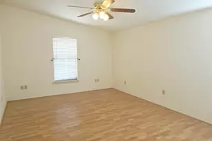 6412 W Fairfield Dr, Pensacola, FL 32506 - Photo 17