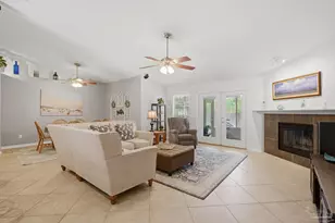 8435 Ferlon Ave, Pensacola, FL 32526 - Photo 13