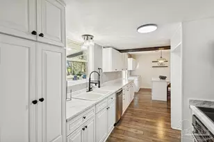 10841A Luker Way, Jay, FL 32565 - Photo 5