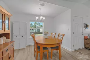 6292 Cardinal Cove Ln, Pensacola, FL 32504 - Photo 11
