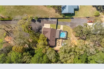 5029 N Forest Creek Dr, Pace, FL 32571 - Photo 3