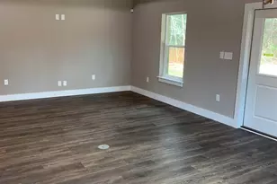 3037 N 34th Ave, Milton, FL 32583 - Photo 9