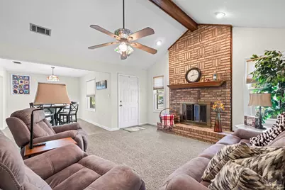 2176 Calle De Cantabria, Navarre, FL 32566 - Photo 9
