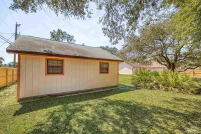 2176 Calle De Cantabria, Navarre, FL 32566 - Photo 35