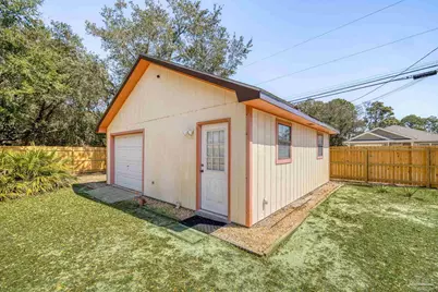 2176 Calle De Cantabria, Navarre, FL 32566 - Photo 3