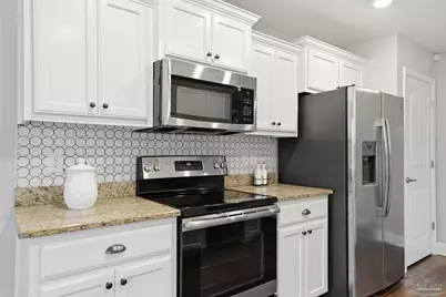 1885 Natures Way, Gulf Breeze, FL 32563 - Photo 3