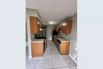 676 S 72nd Ave #B, Pensacola, FL 32506 - Photo 5