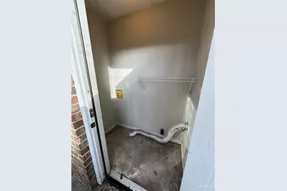 676 S 72nd Ave #B, Pensacola, FL 32506 - Photo 13